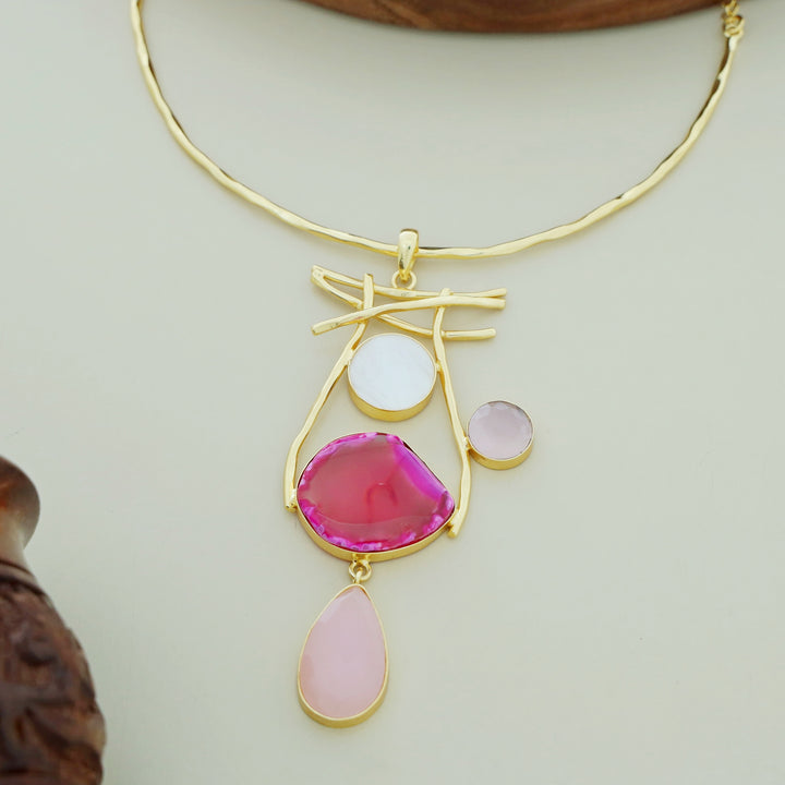 Binita Hammered Sticks MOP Agate Glossy Neck Cuff