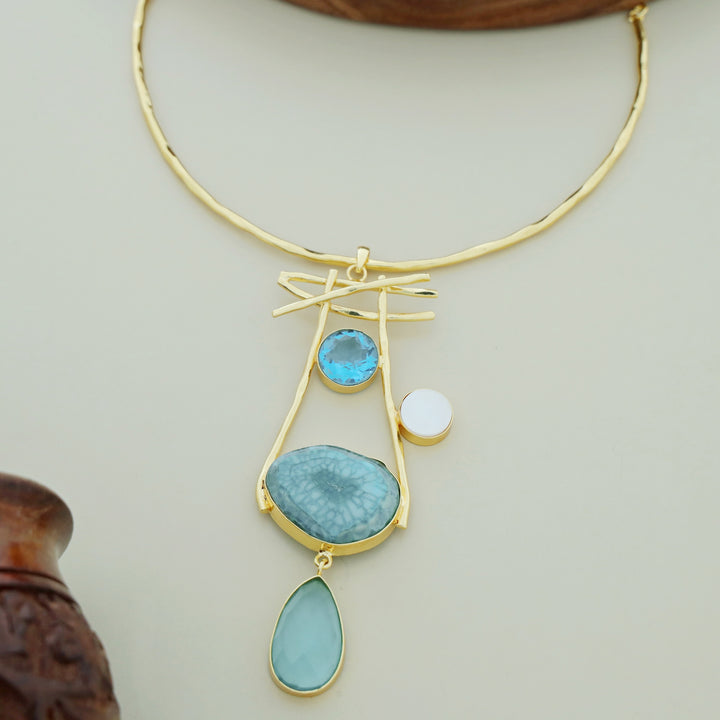 Binita Hammered Sticks MOP Agate Glossy Neck Cuff