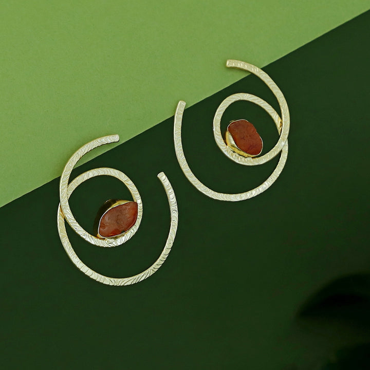 Nyra Golden Textured Spiral Raw Stone Earring