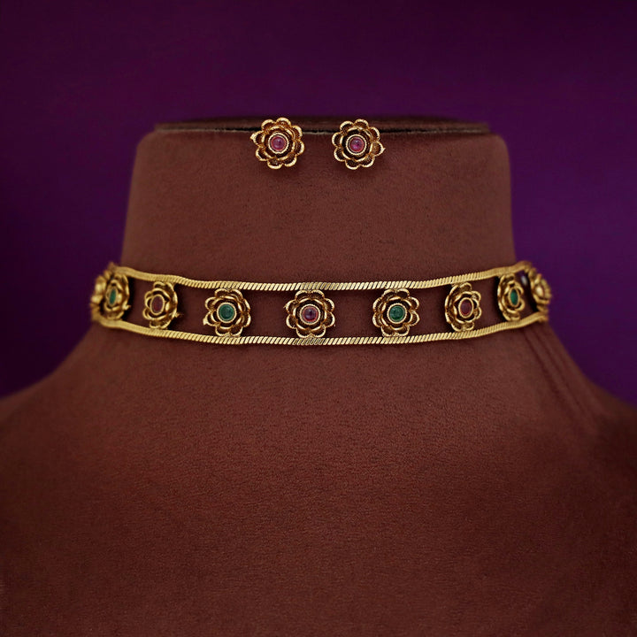 Krishnavi Maheera Flower Stone Choker With Stud