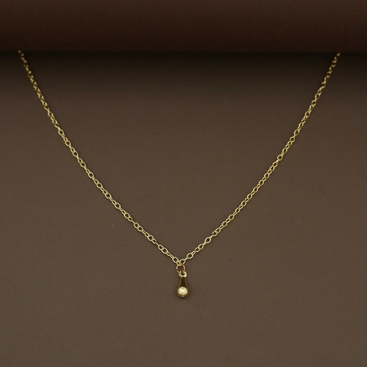 Saanya Golden Drop Chainy Neckpiece