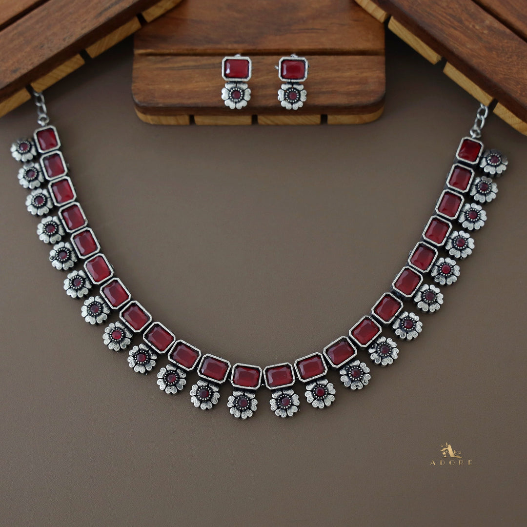 Isabel Rectangle Flower Glossy Neckpiece with Earring