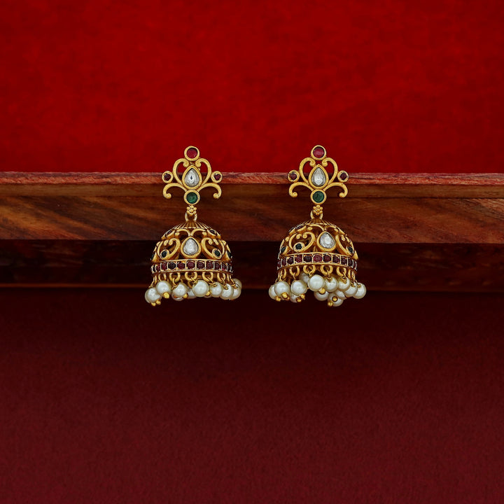 Vidisha Short Neckpiece With Earring