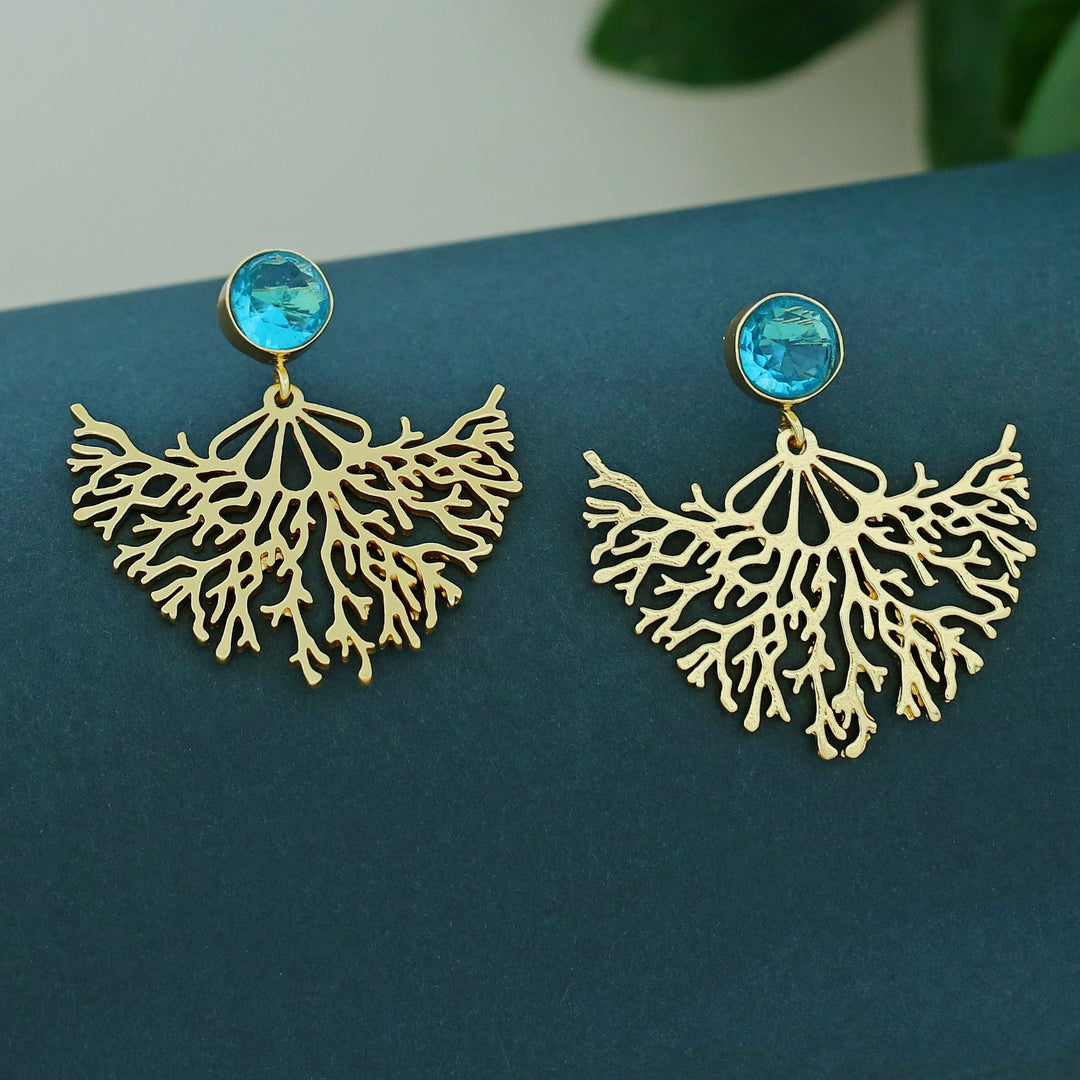 Fariha Rootsa Golden Glossy Earring