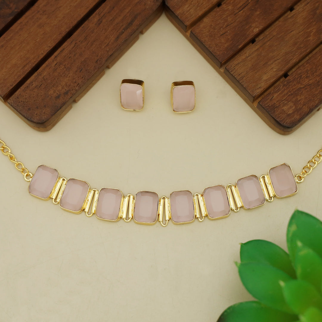 Gayal Glossy Rectangle Choker With Stud