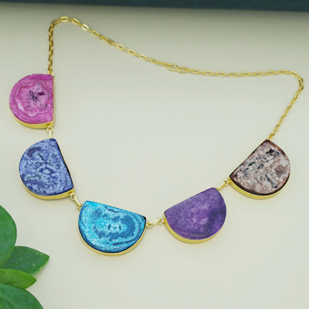 Cecilia Half Circle 5 Agate Short Neckpiece