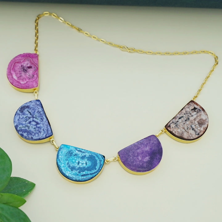 Cecilia Half Circle 5 Agate Short Neckpiece
