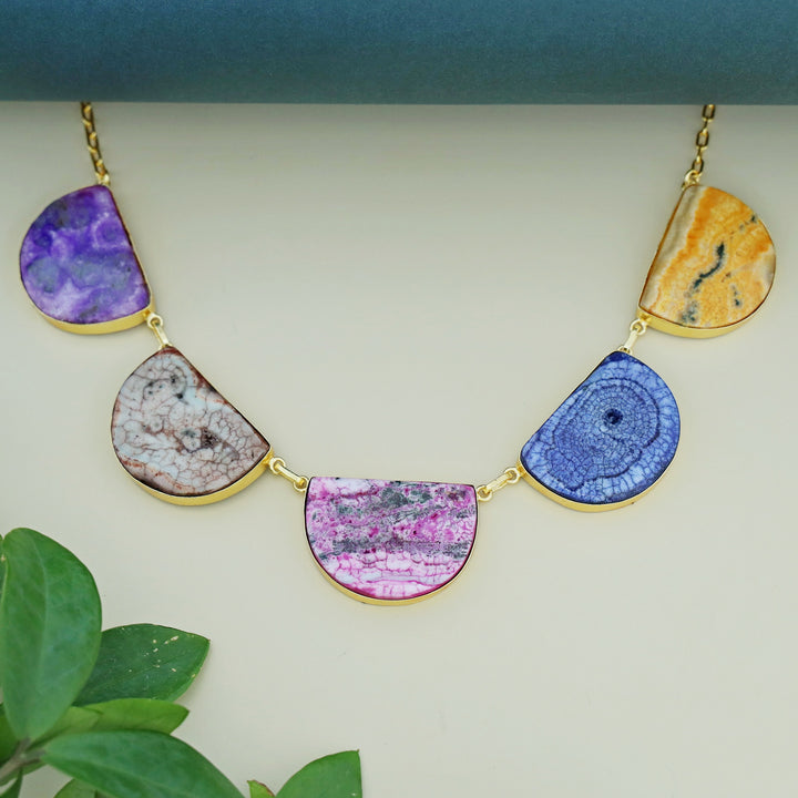 Cecilia Half Circle 5 Agate Short Neckpiece