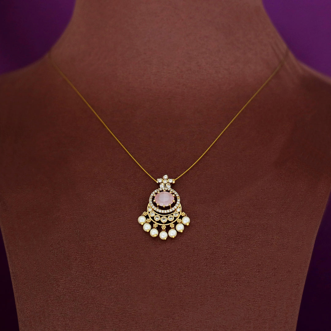 Asmita Pearl Glossy String Neckpiece