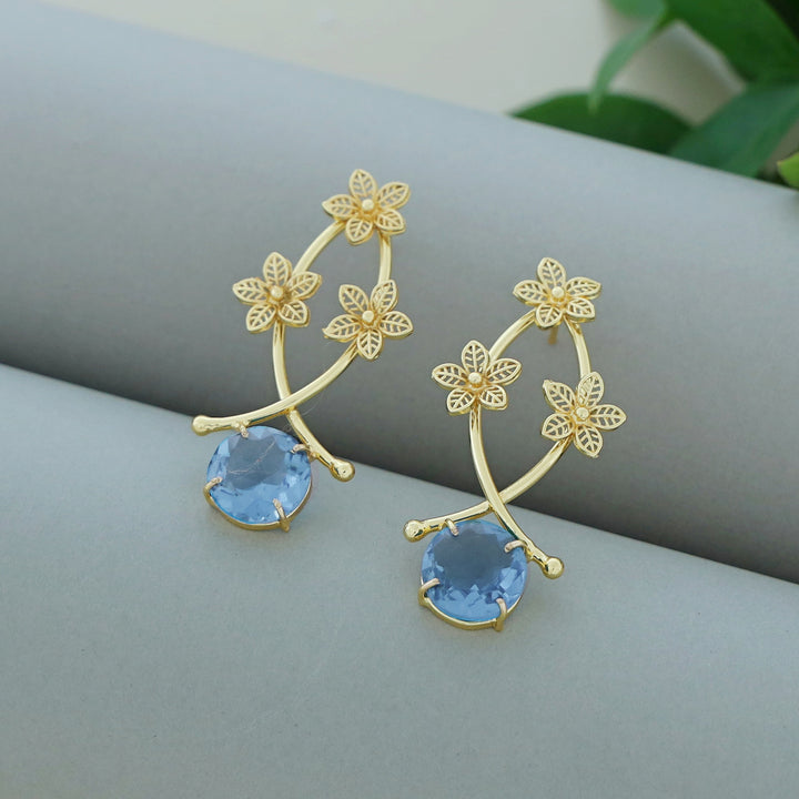 Anara Tri Flower Glossy Claw Earring