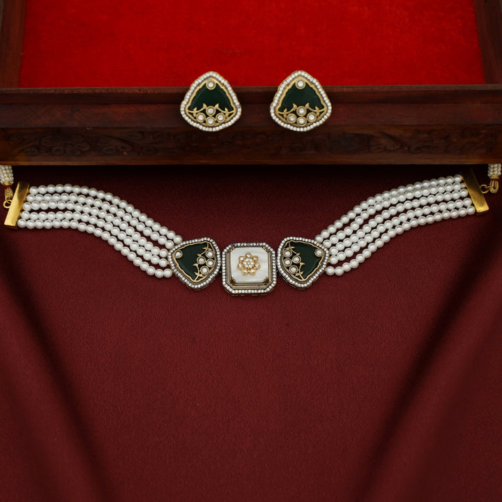 Zinat 5 Layered Pearl Kundan Flower Choker with Stud