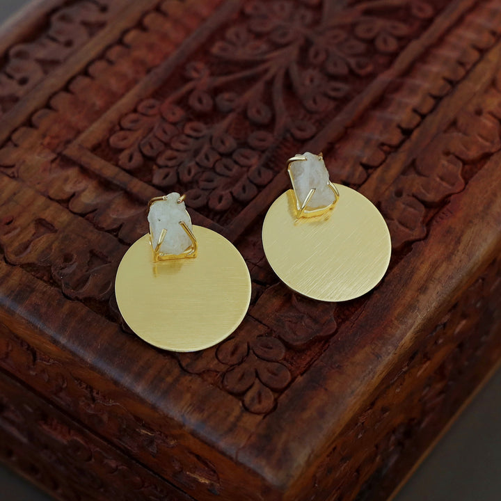 Priscilla Golden Circle Claw Raw Stone Earring