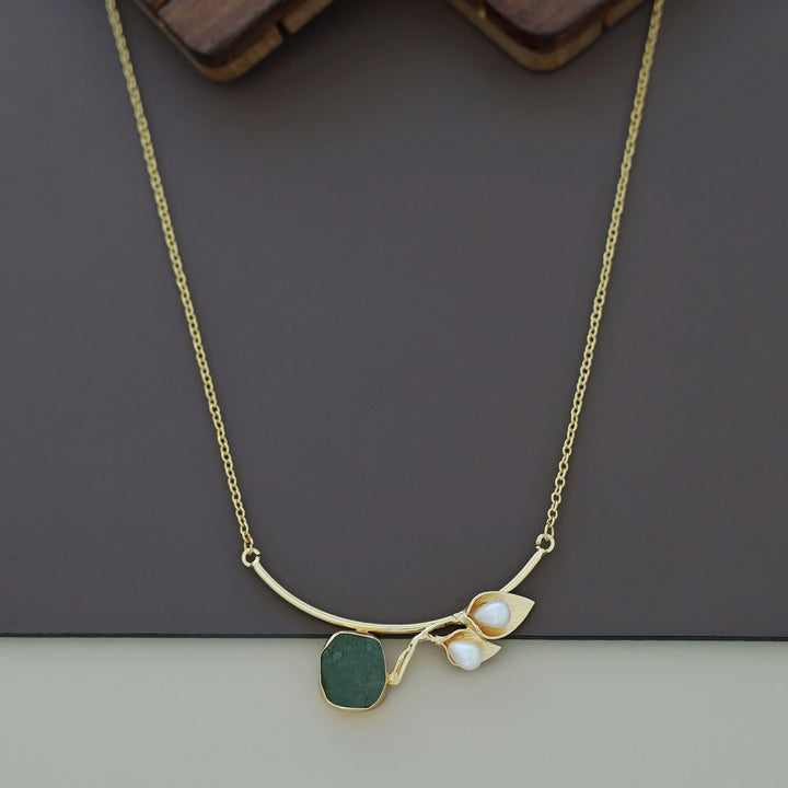 Golden Two Fold Leafy Pearl Raw Stone Neckpiece