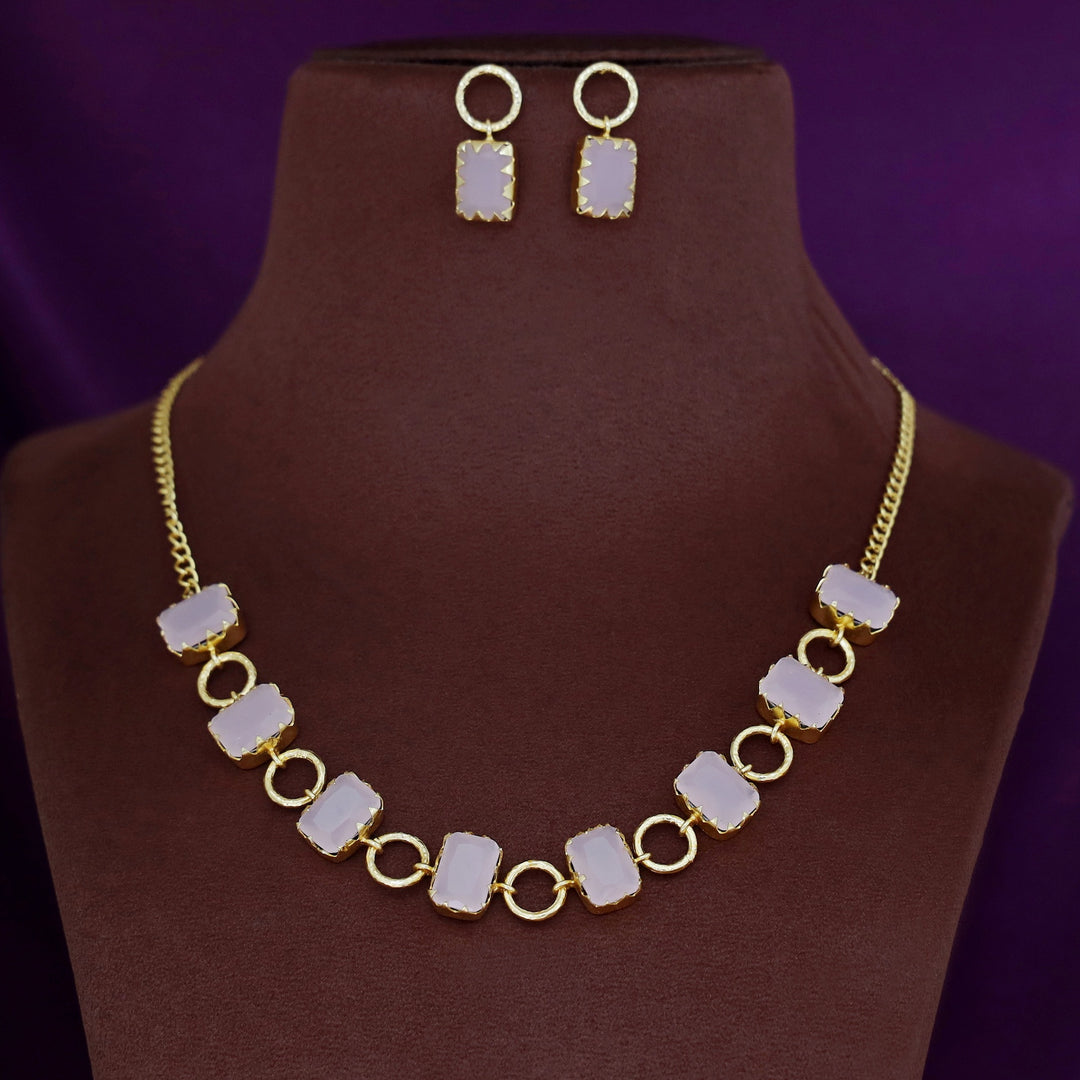 Aira Short Neckpiece/Choker with Stud