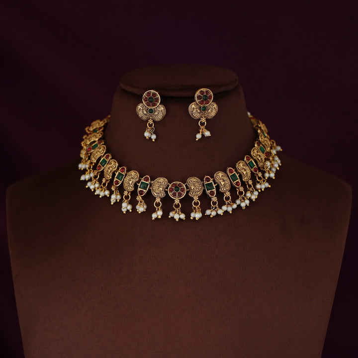 Krishnaveni Mayura Cluster Pearl Short Neckpiece with Stud