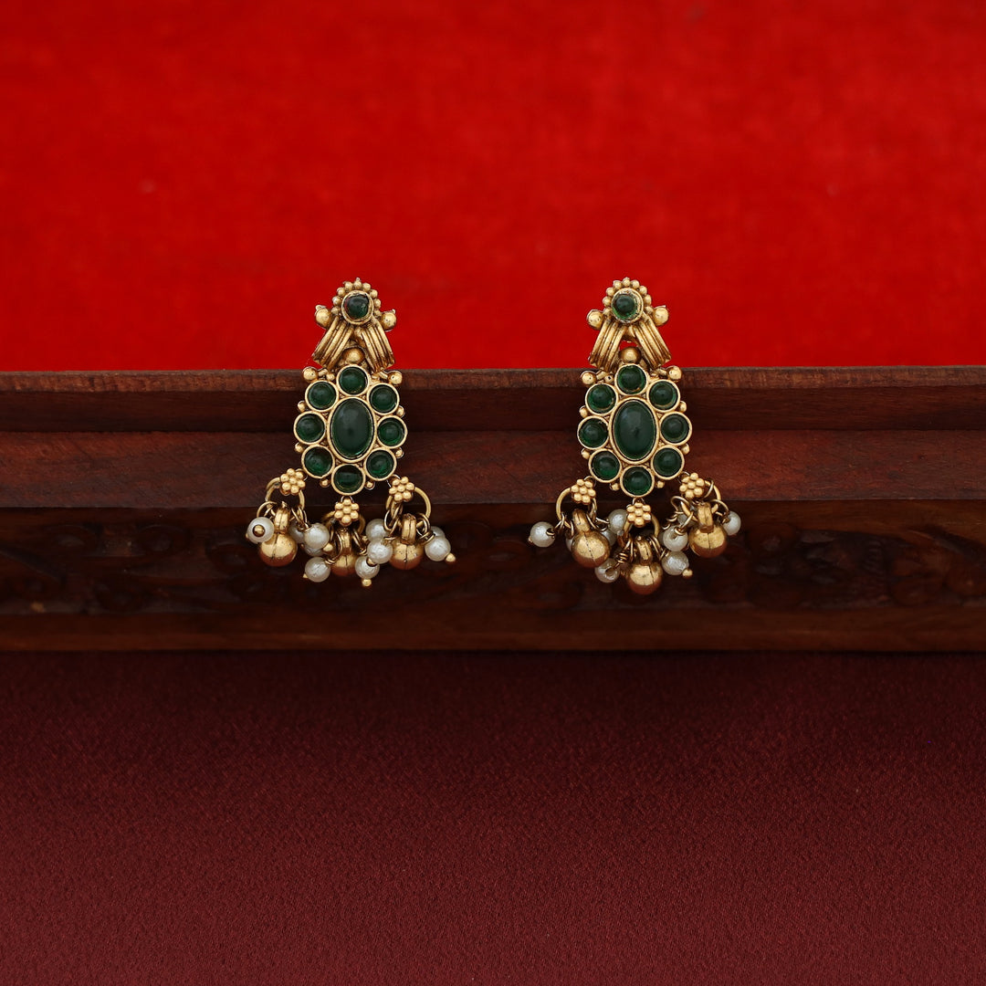 Hansitha Golden ball + Pearl Flower Neckpiece with Earring