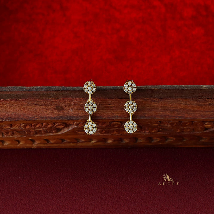 Sayali Flower AD Neckpiece With Stud