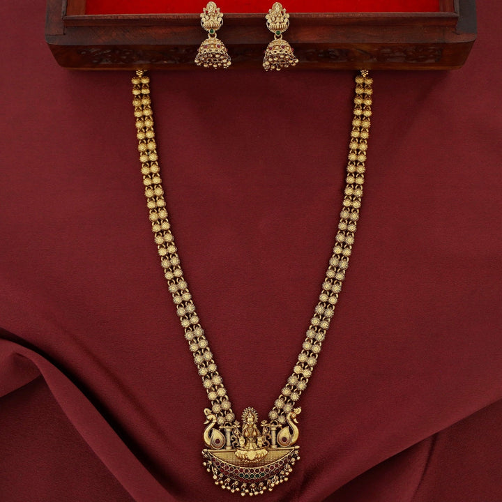 Rutvi Mayur Lakshmi Long Haram With Earring