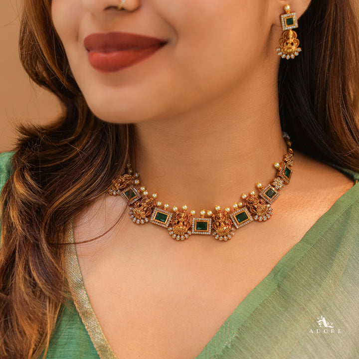 Aiswaryalekshmi Golden Stoned Rectangular Neckpiece With Earring