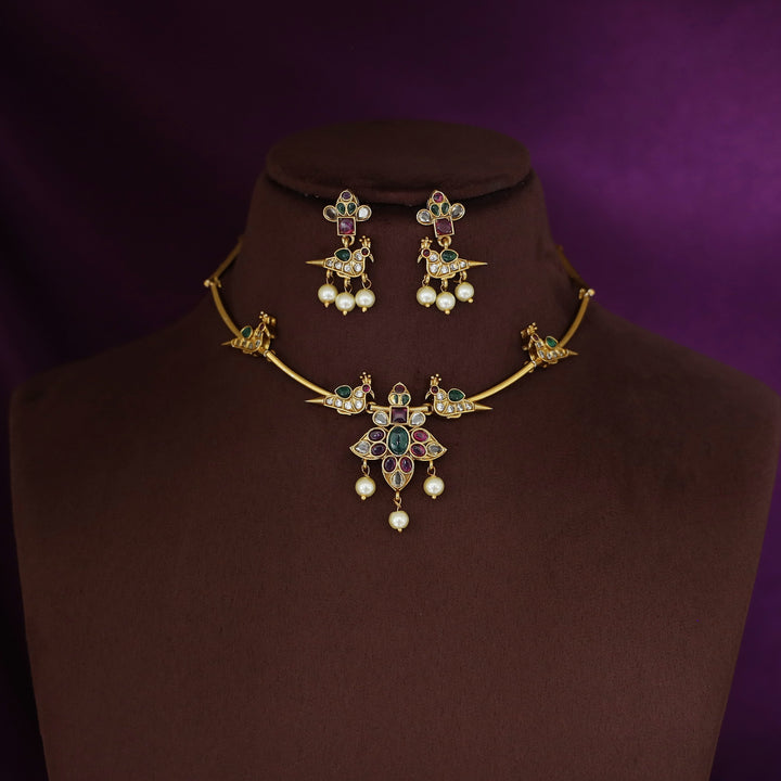 Sripadma Bird Pearl Stiff Neckpiece with Earring