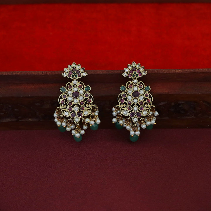 Premium Bhanupriya Kemp Stone Pearl Beaded Short Neckpiece With Earring