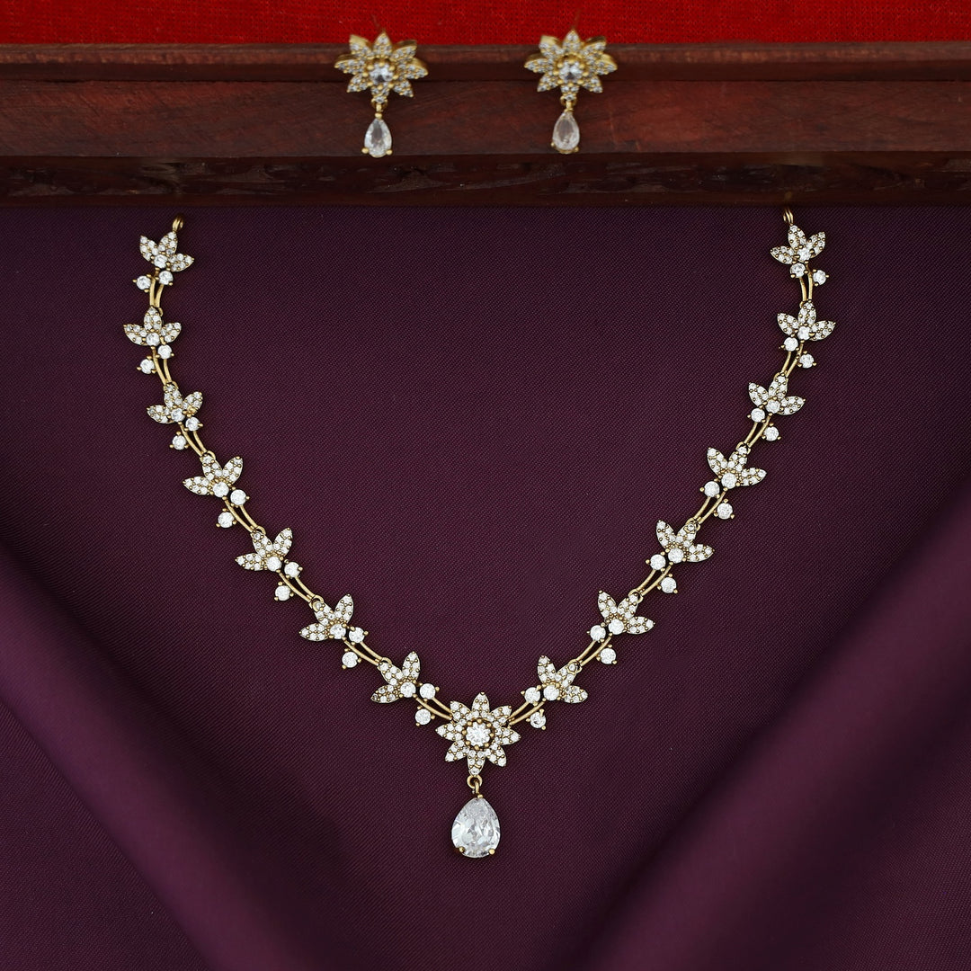 Asmita AD Stone Flower Glossy Drop With Earring