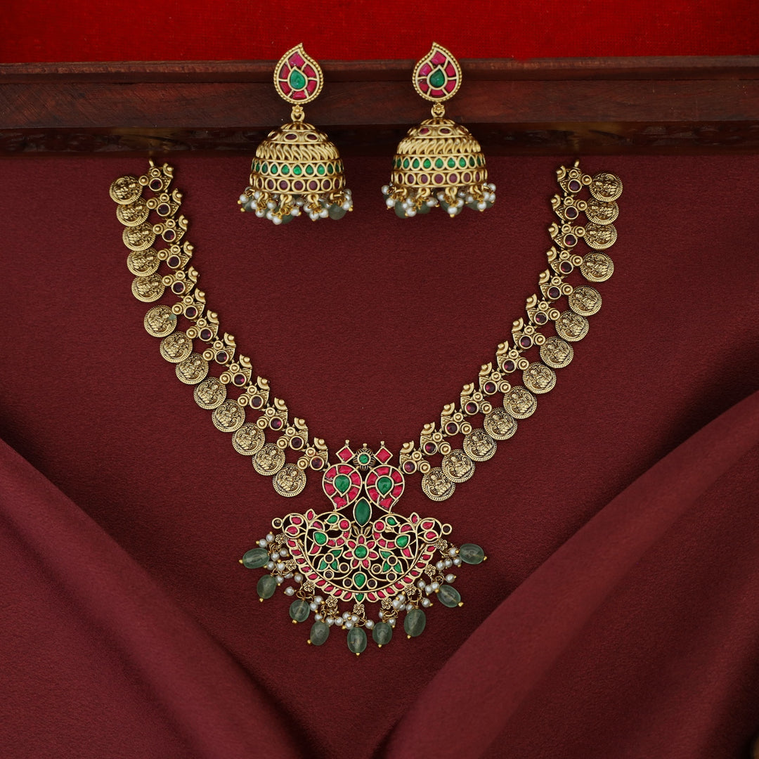 Premium Ikshitha Devi Kashi Jadau Kundan Beaded Short Neckpiece With Earring