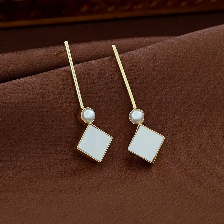 Diana Stick Pearl MOP Earring