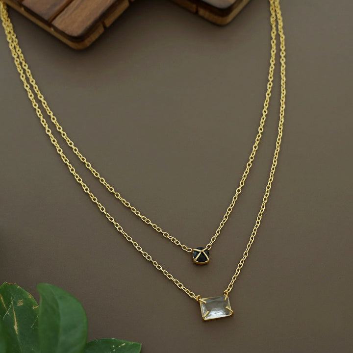 Jaime 2 Layer Glossy Claw Neckpiece