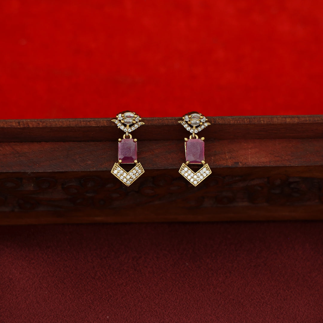 Varshita AD Stone Short Neckpiece With Earring