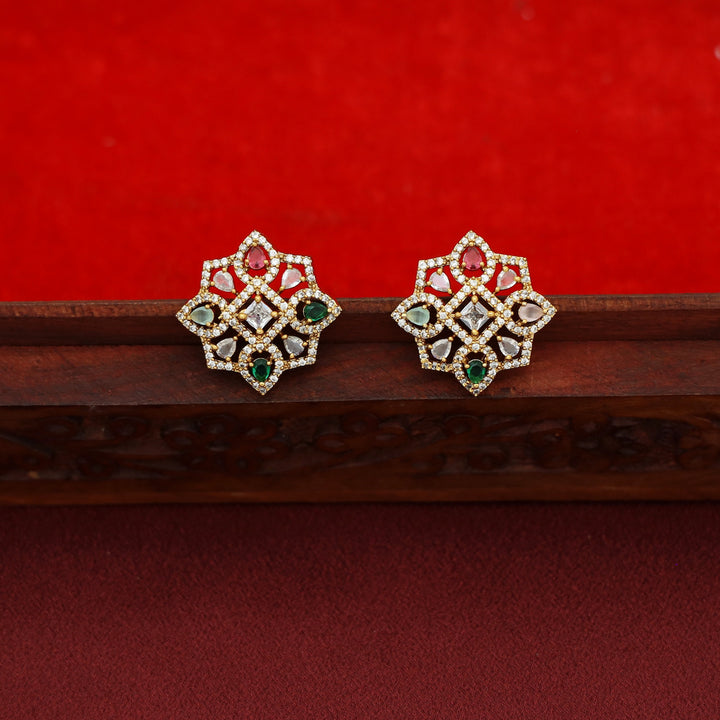 Kairavi AD Stone Flower Oval Glossy Stone Neckpiece With Earring