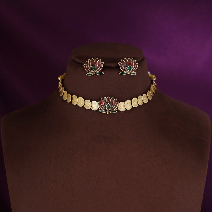 Advaita Enamel Lotus Kashi Choker With Stud