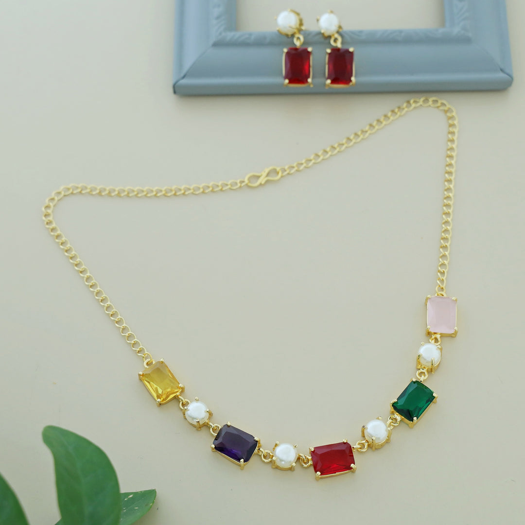 Naksha Multicolour Glossy Pearl Short Neckpiece With Earring