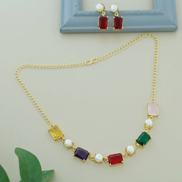Naksha Multicolour Glossy Pearl Short Neckpiece With Earring