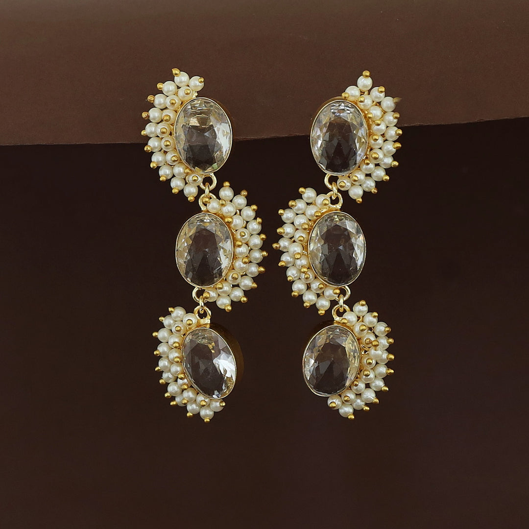 Aanshi Glossy Stone Curly Pearls Earring