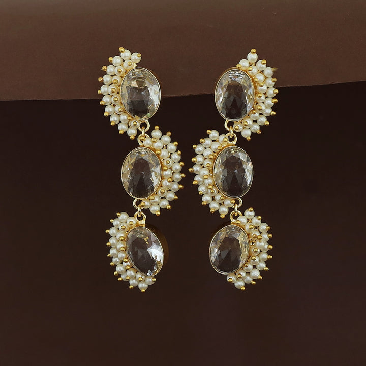 Aanshi Glossy Stone Curly Pearls Earring