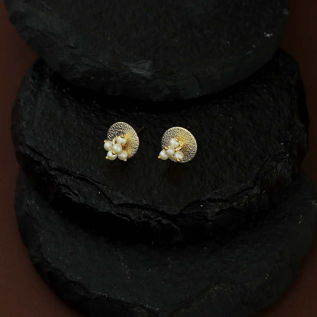 Lindy Golden Textured Circle Pearl Stud