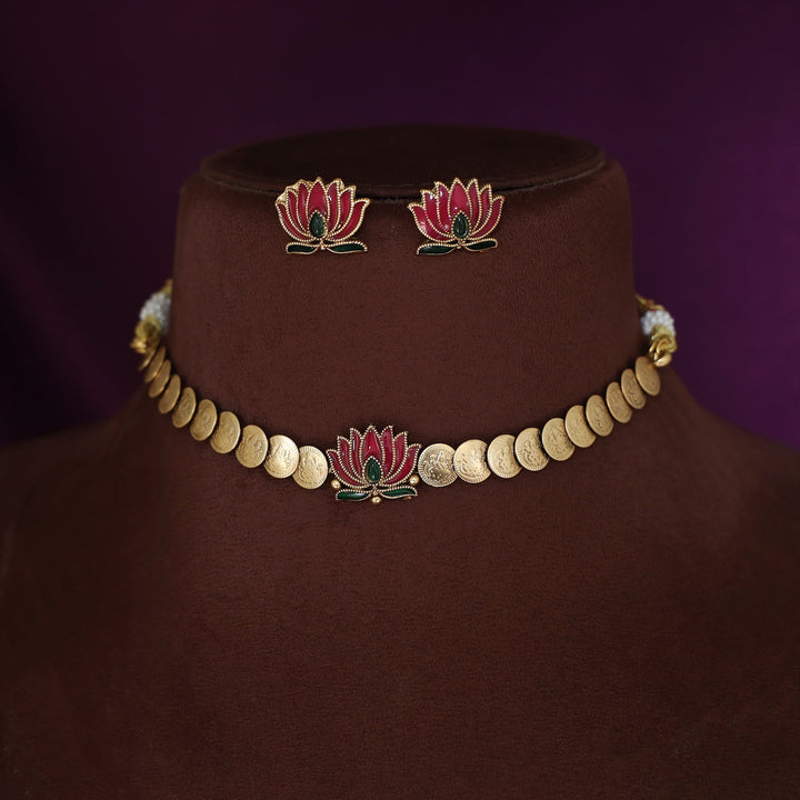 Advaita Enamel Lotus Kashi Choker With Stud