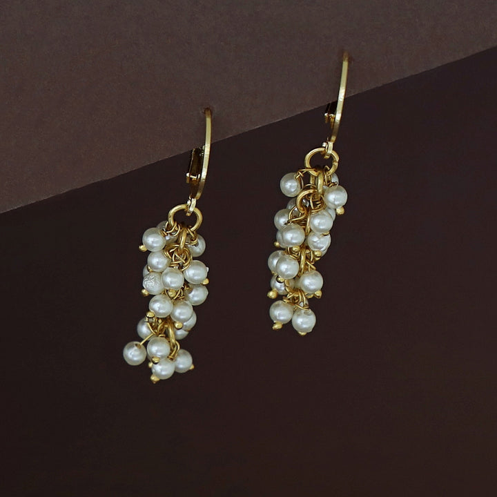 Raya Bunch Pearl Hoop Earring