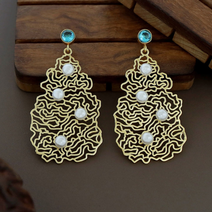 Odeza Golden Alga Tetra Pearl Glossy Earring