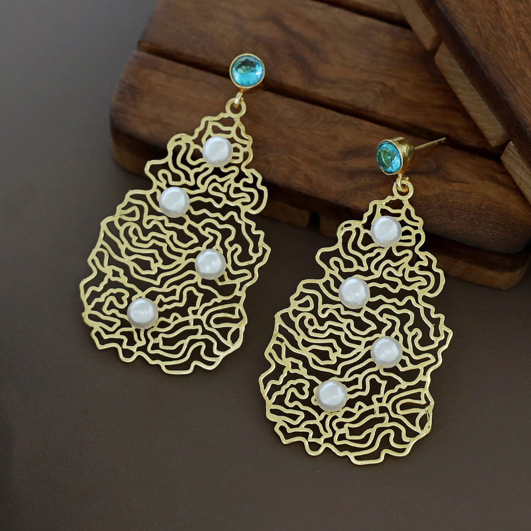 Odeza Golden Alga Tetra Pearl Glossy Earring