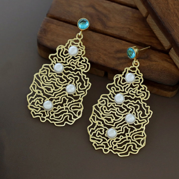 Odeza Golden Alga Tetra Pearl Glossy Earring