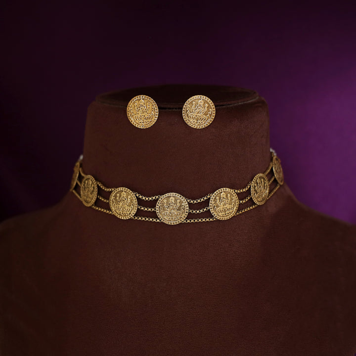 Sarayu Devi 3 Layer Kashi Choker With Earring