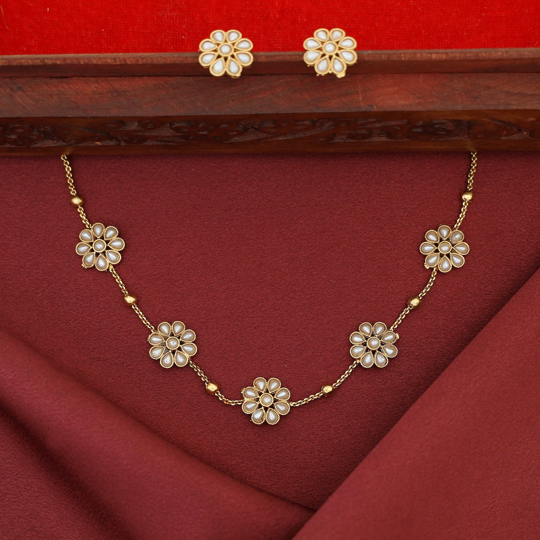Trinayani Flower Short Neckpiece With Stud