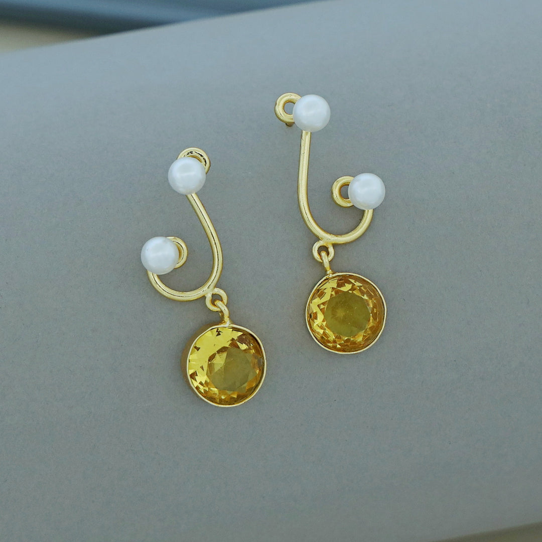 Reba Dual Pearl Circle Glossy Stone Earring