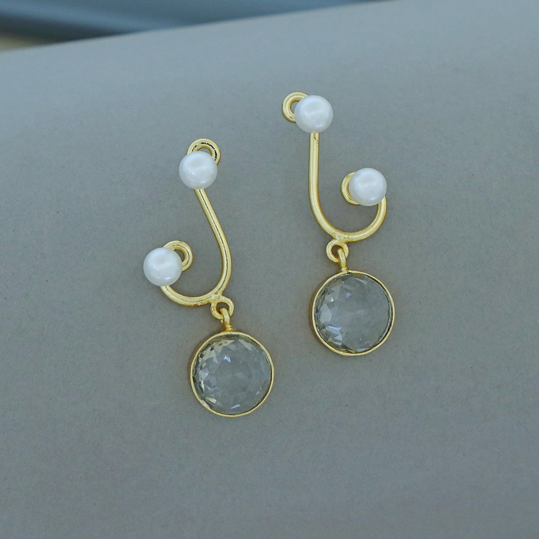 Reba Dual Pearl Circle Glossy Stone Earring