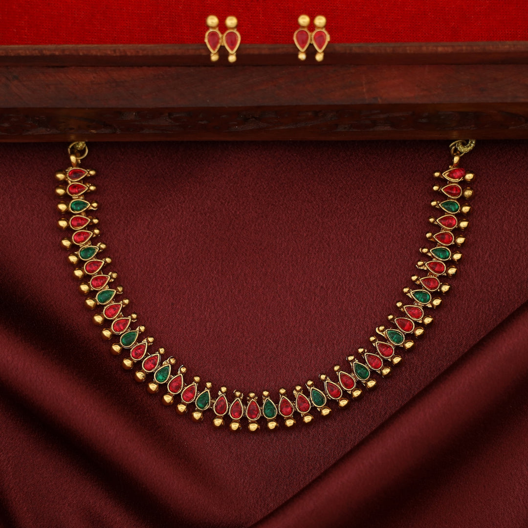 Devalekha Golden Ball Kemp Stone Drop Short Neckpiece With Earring