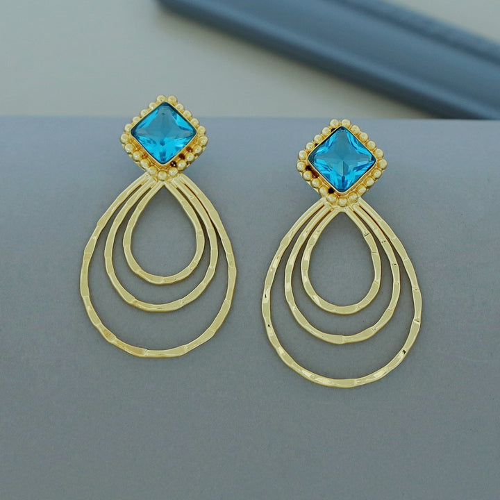 Lila Golden Hammered Tri Drop Glossy Earring