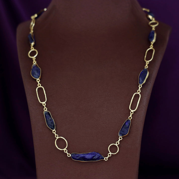 Jisna Golden Hammered Rectangle Circle Dyed Stone Neckpiece