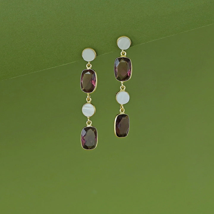 Eshita Golden Dual MOP + Glossy Earring